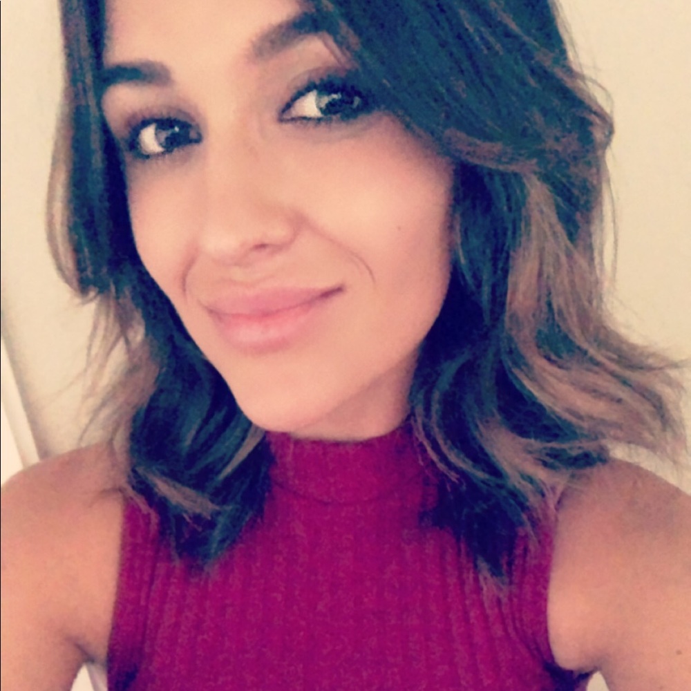 Meet your Posher, Victoria